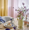 Wazon z kolorowego szkła Sahara, żółty - Bloomingville