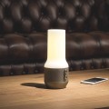Lampa stołowa bezprzewodowa z głośnikiem i USB, Terrace+, złota - Lexon