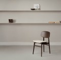 Krzesło drewniane z tapicerowanym siedziskiem NY11 Dark Smoked, Hallingdal 65, wybór koloru - NORR11