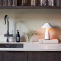 Lampa stołowa bezprzewodowa Cannes IP44, biała - Globen Lighting