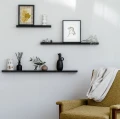 Wąska półka na obrazy i plakaty Floating 43x7, sosna czarna - EKTA Living