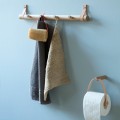 Wieszak ścienny Dot z 4 haczykami, dąb naturalny - EKTA Living