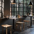 Drewniany stołek Scala, dąb olejowany - EKTA Living