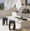 Designerski stołek drewniany Montano, czarny - Bazar Bizar