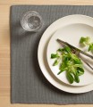Materiałowe podkładki na stół Bistro Charcoal, 2-pak - Himla