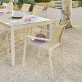 Krzesło ogrodowe sztaplowane z podłokietnikami Essentia, Linen Clay - Hesperide