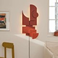 Designerski kinkiet Totel Deco, czerwona - PLEASE WAIT to be SEATED