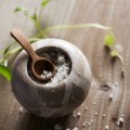 Świeczniki na podgrzewacze z marmuru Vita Seashell, 2 szt - Muubs