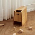 Stołek ze schowkiem dębowy Plinth - Andersen Furniture