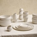 Porcelanowy dzbanuszek do sosu i mleka Kojin biały - Pomax