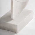 Figura dekoracyjna z białej żywicy Leah 57cm - Vical