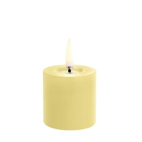 Świeca walec LED na baterie z ruchomym płomieniem Melted Pillar 5x4,5, żółta - Uyuni