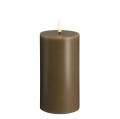 Świeca woskowa LED walec Silk 7,4 x 15 cm, Dark Sand - Moods and More
