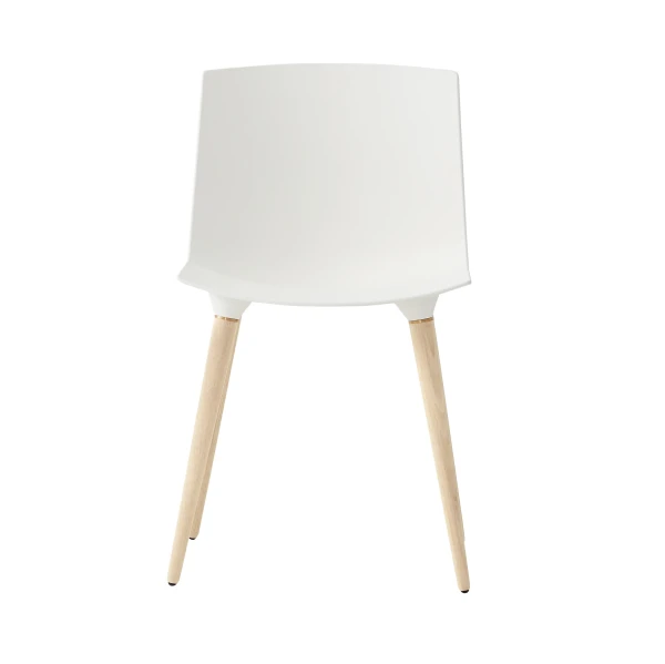 Designerskie krzesło na drewnianych nogach Tac białe bielone - Andersen Furniture