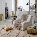 Mały stolik Millan z aluminium - Bloomingville