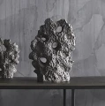 Rzeźba nowoczesna ozdoba na komodę Soil Chocolate S - Muubs