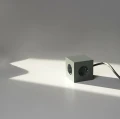 Power cube with usb Square 1 Oak Green - Avolt
