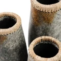 Wazon ozdobny Sneaky Grey S z terakoty i rafii - Bazar Bizar
