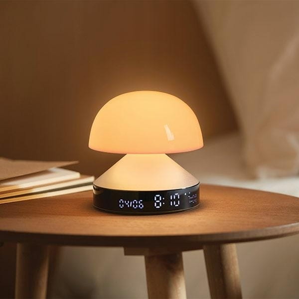 lampa z budzikiem Lexon, naturalhomedecor