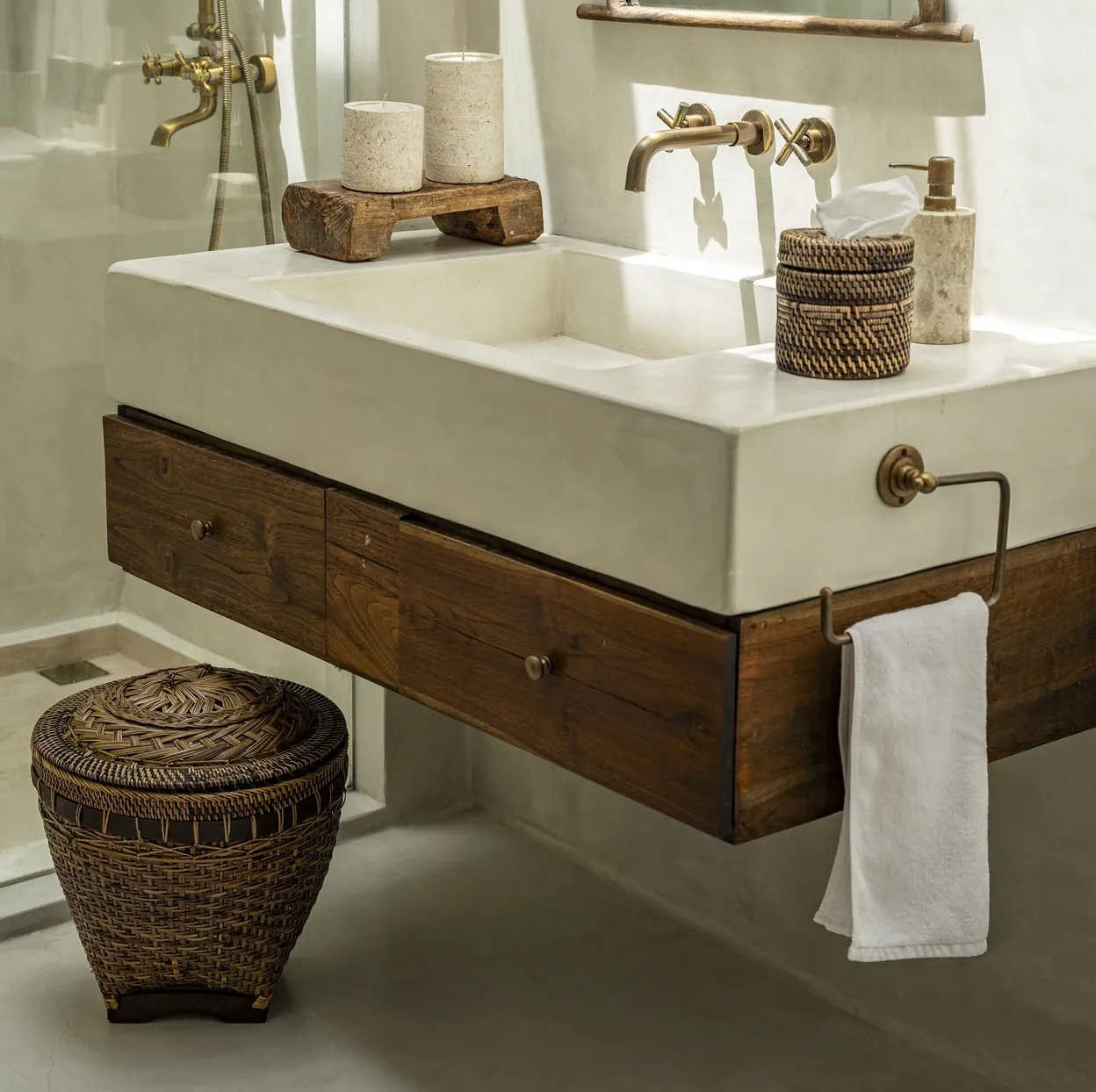 Bazar Bizar Colonial, kosz rattanowy, Natural Home Decor