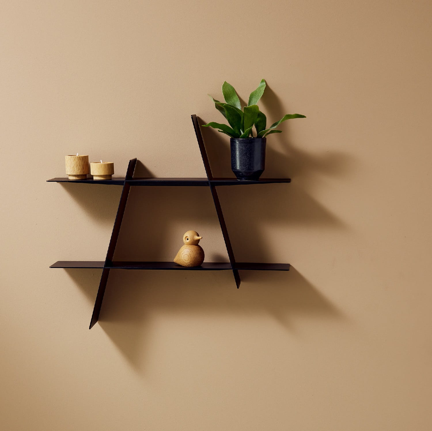 czarna półka na ścianę Natural Home Decor