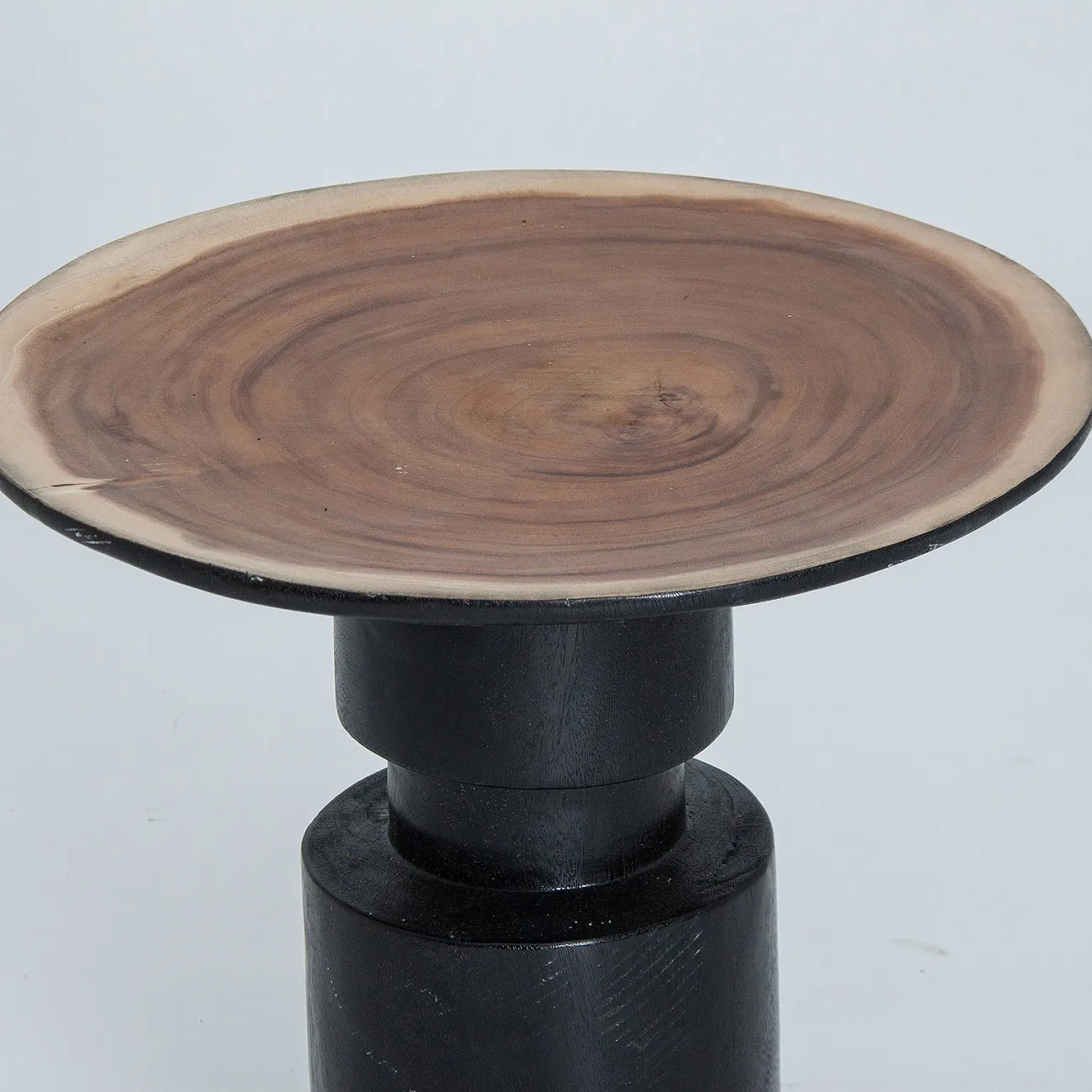 stolik kawowy na jednej nodze, sklep internetowy Natural Home Decor