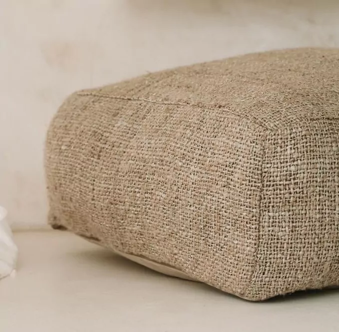 Pufa do siedzenia kwadratowa Natural Home Decor