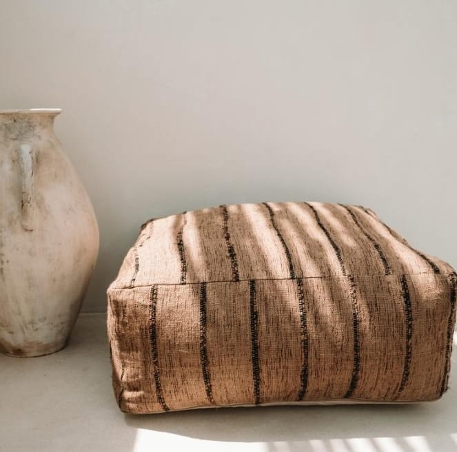 Pufa do siedzenia kwadratowa Natural Home Decor