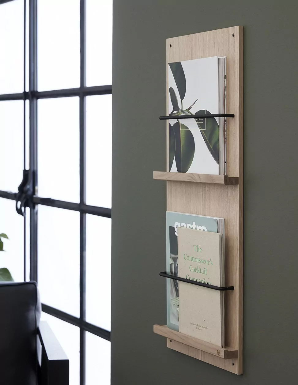Drewniany gazetnik na ścianę Natural Home Decor
