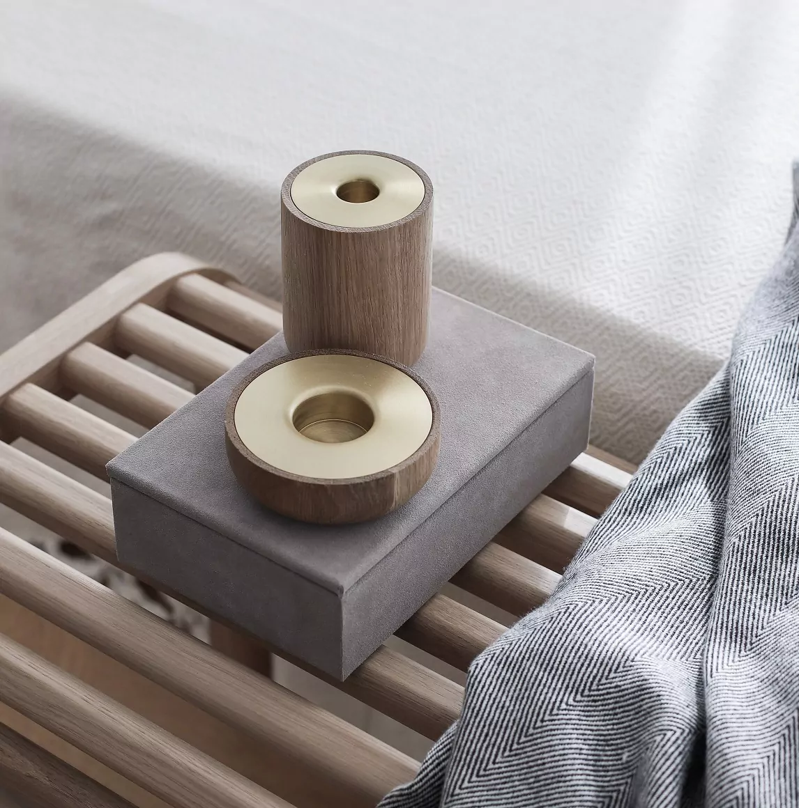 Świecznik nowoczesny Nordic Andersen Furniture Natural Home Decor