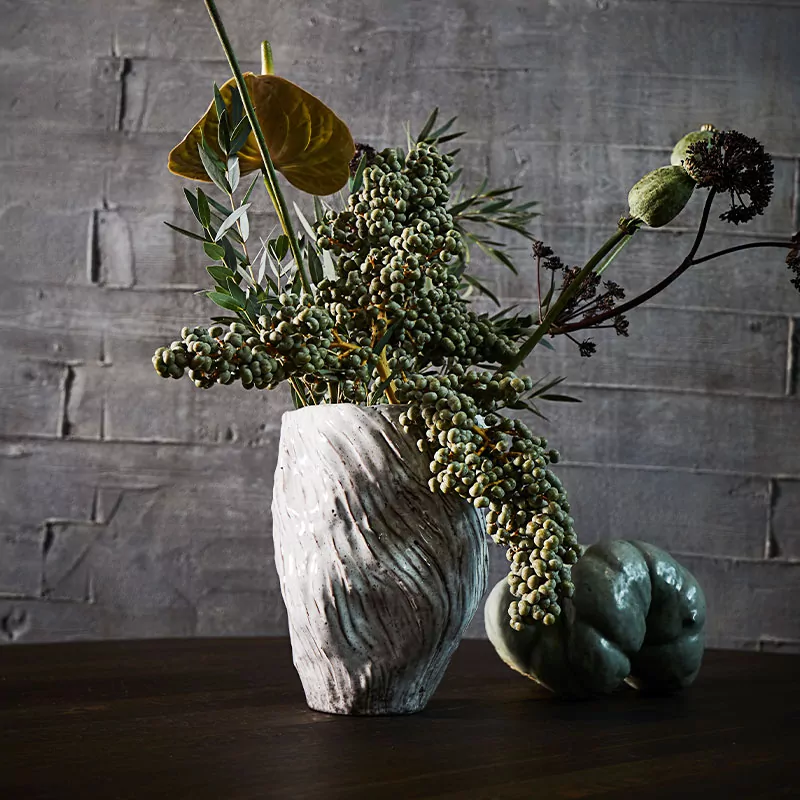 Wazon na kwiaty ceramiczny Muubs Natural Home Decor