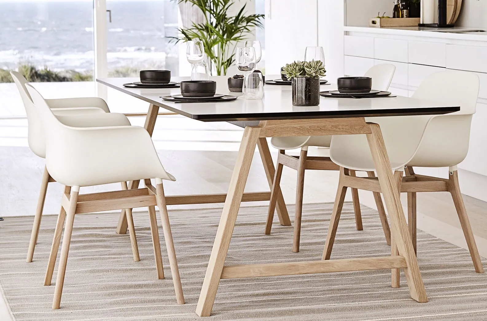 Nowoczesny stół do jadalni T1 rozkładany blat laminat nogi dębowe Natural Home Decor