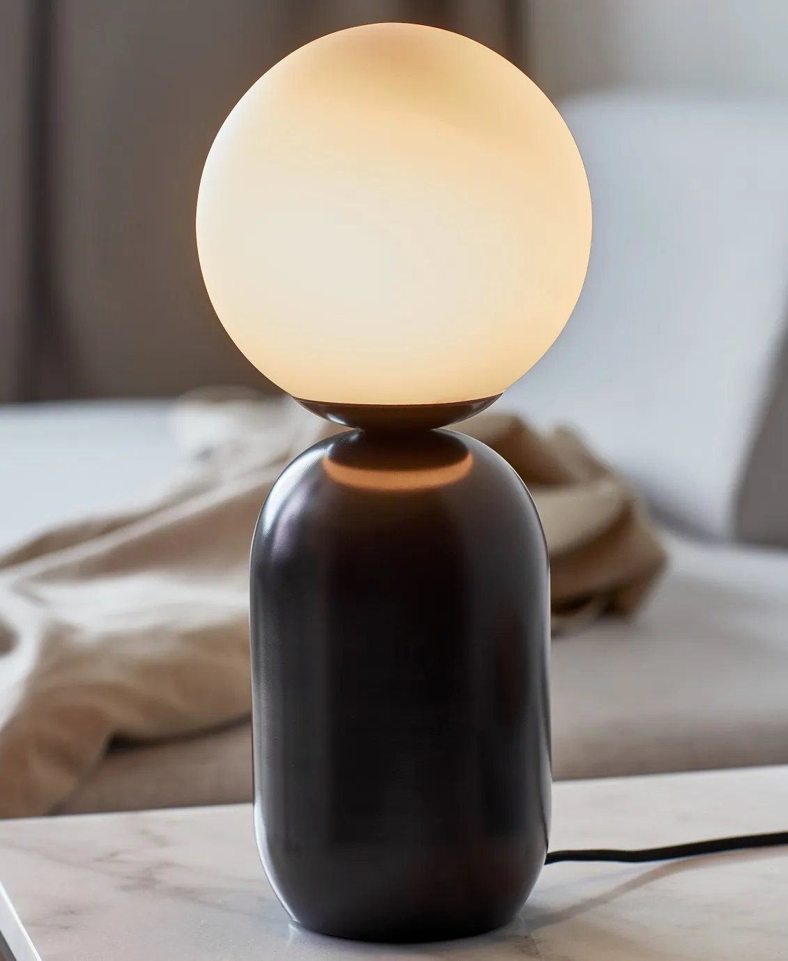 Lampa stołowa czarna designerska Notti Nordlux Natural Home Decor