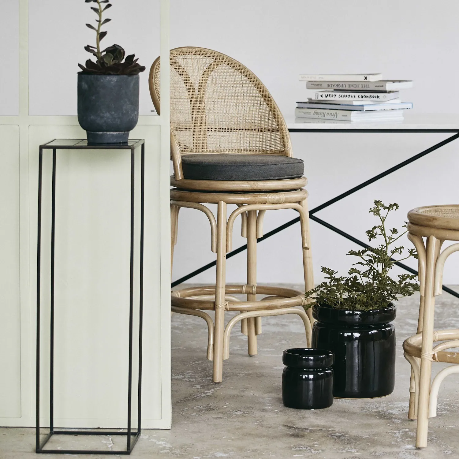Osłonka na doniczkę Isa Nordal Natural Home Decor