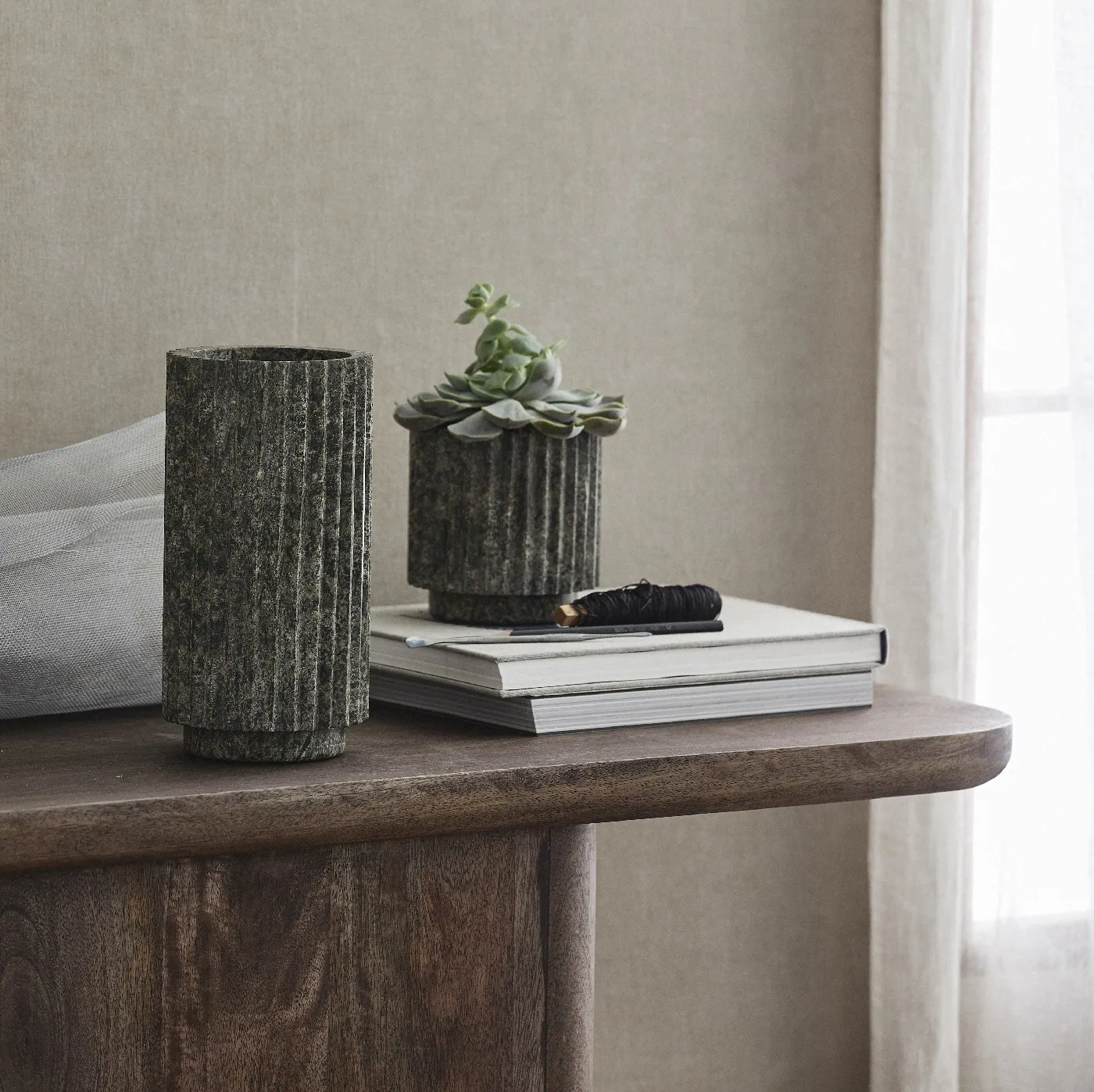 Loon Nordal, wazon marmurowy, sklep internetowy Natural Home Decor